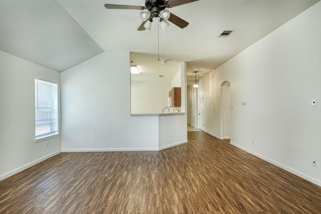 1020 Downridge DR, Leander, TX 78641