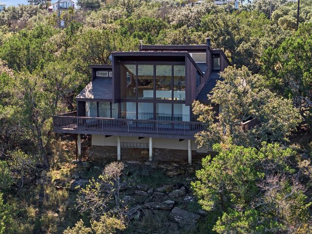 108 Kings PLZ, Burnet, TX 78611