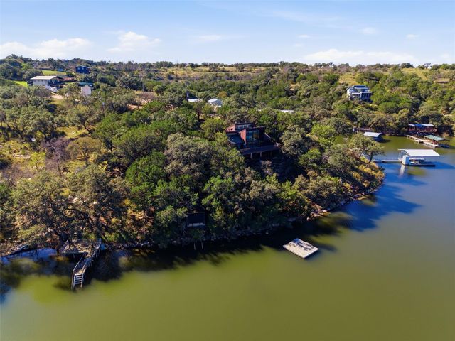 108 Kings PLZ, Burnet, TX 78611