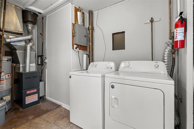 826 Fulton Street, Kalamazoo, MI 49001