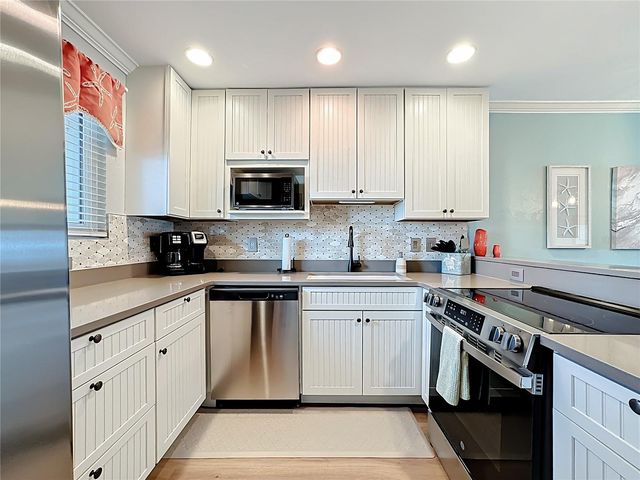 1801 GULF DRIVE N 173, Bradenton Beach, FL 34217