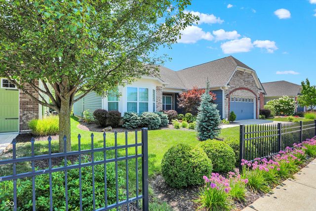 11947 Avedon Way, Zionsville, IN 46077