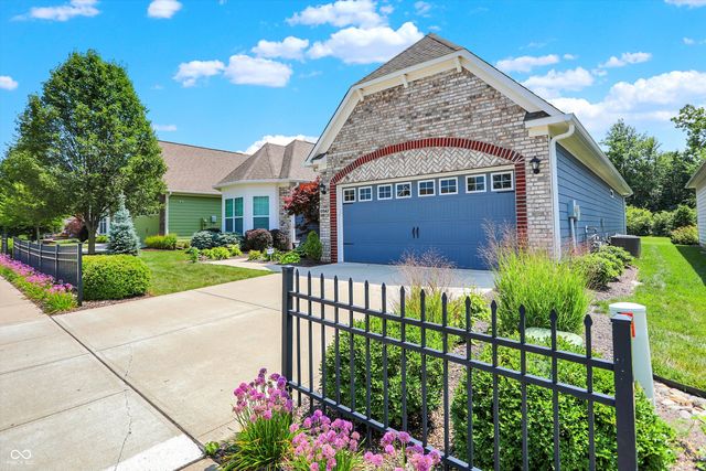 11947 Avedon Way, Zionsville, IN 46077