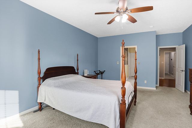 11947 Avedon Way, Zionsville, IN 46077