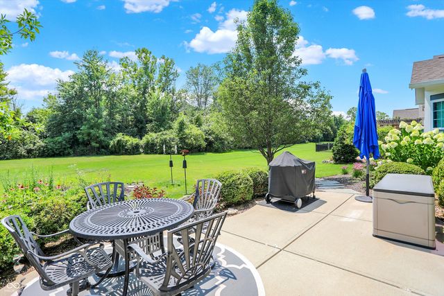 11947 Avedon Way, Zionsville, IN 46077