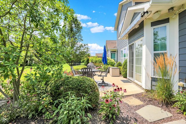 11947 Avedon Way, Zionsville, IN 46077