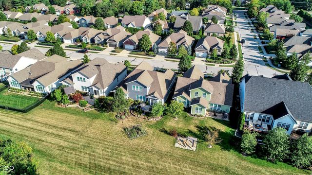 11947 Avedon Way, Zionsville, IN 46077