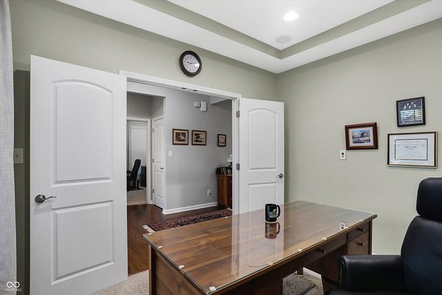 11947 Avedon Way, Zionsville, IN 46077