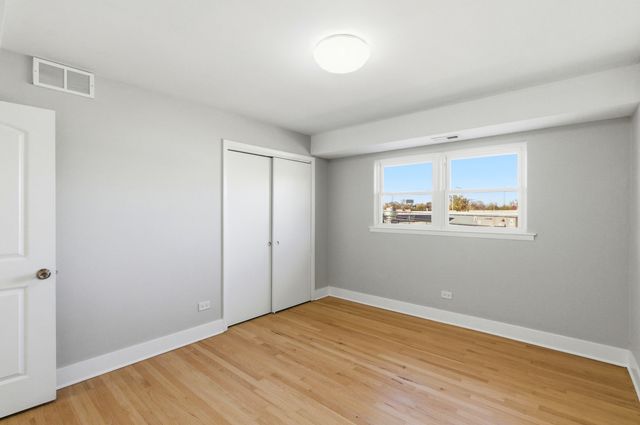 1215 Balmoral Avenue 1, Westchester, IL 60154