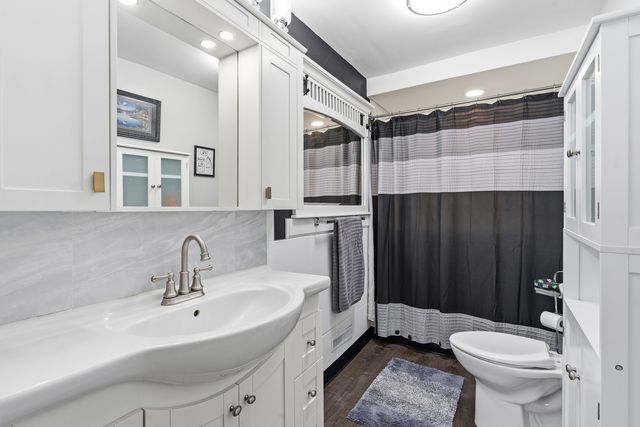 310 Godfrey Avenue, Lockport, IL 60441