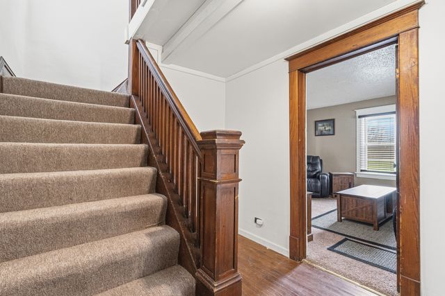 310 Godfrey Avenue, Lockport, IL 60441