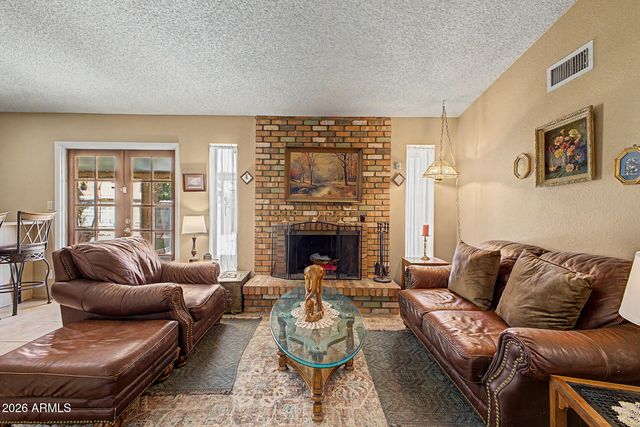 2238 W NARANJA Avenue, Mesa, AZ 85202