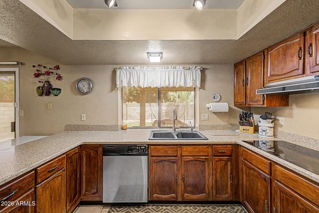 2238 W NARANJA Avenue, Mesa, AZ 85202