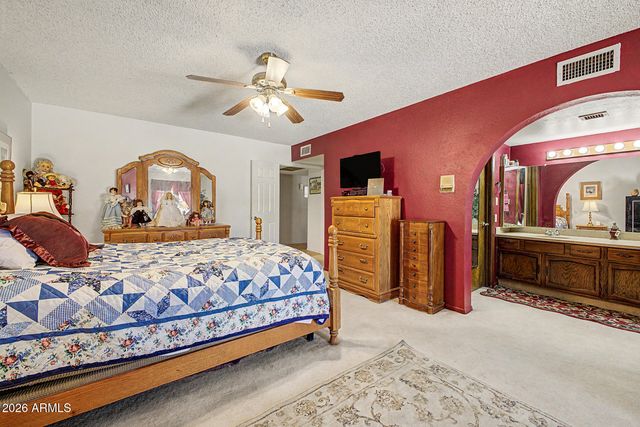 2238 W NARANJA Avenue, Mesa, AZ 85202