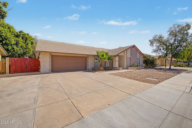2238 W NARANJA Avenue, Mesa, AZ 85202