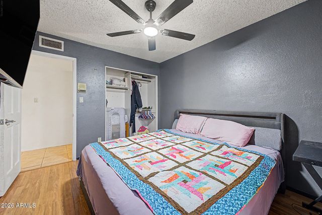 2238 W NARANJA Avenue, Mesa, AZ 85202