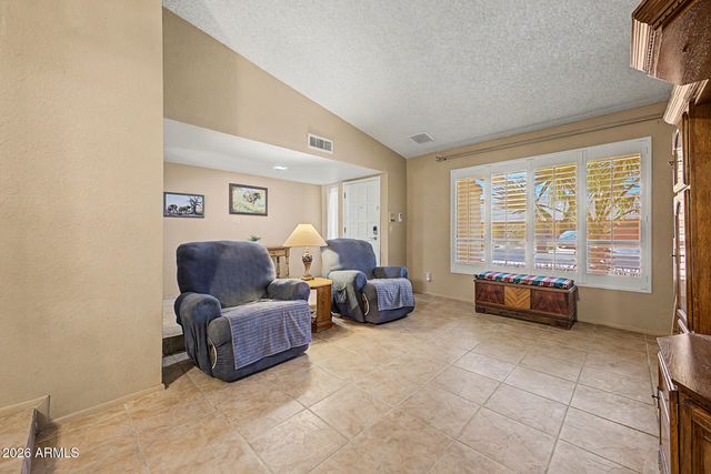 2238 W NARANJA Avenue, Mesa, AZ 85202
