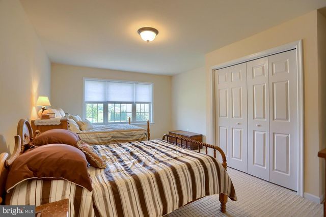 320 ASHLEY DR, Marietta, PA 17547