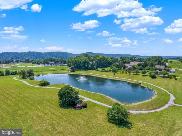 320 ASHLEY DR, Marietta, PA 17547