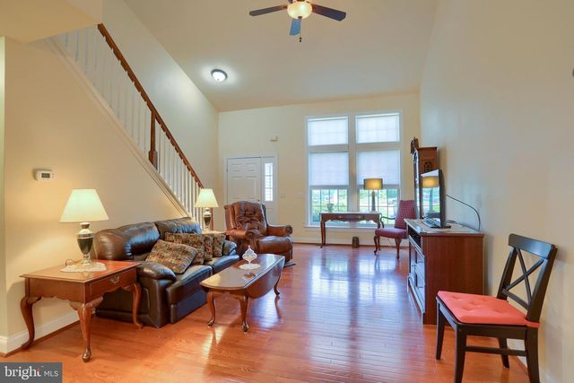 320 ASHLEY DR, Marietta, PA 17547