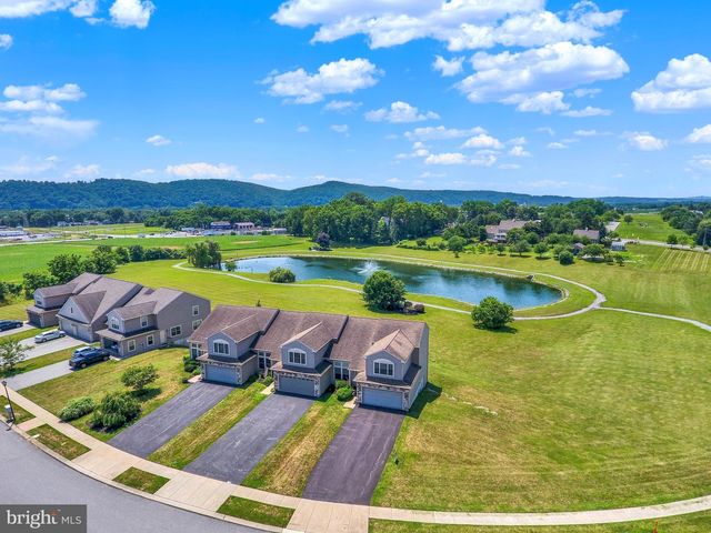 320 ASHLEY DR, Marietta, PA 17547