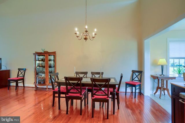 320 ASHLEY DR, Marietta, PA 17547