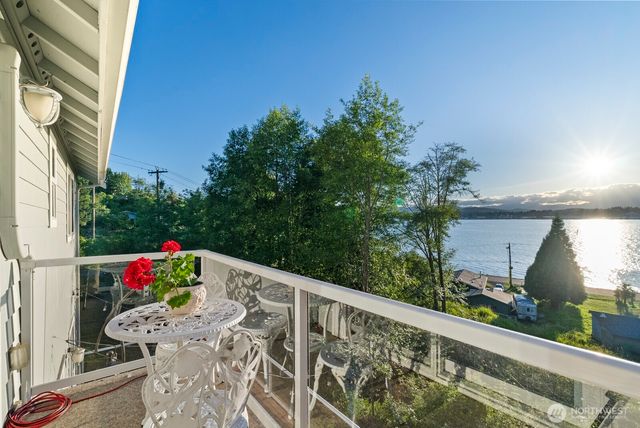 2717 E Lidstrom Hill Road, Port Orchard, WA 98366