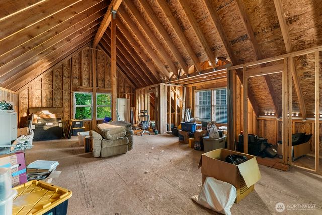 2717 E Lidstrom Hill Road, Port Orchard, WA 98366