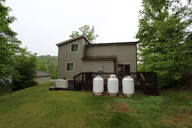 104 Joyce Road, Kenova, WV 25530