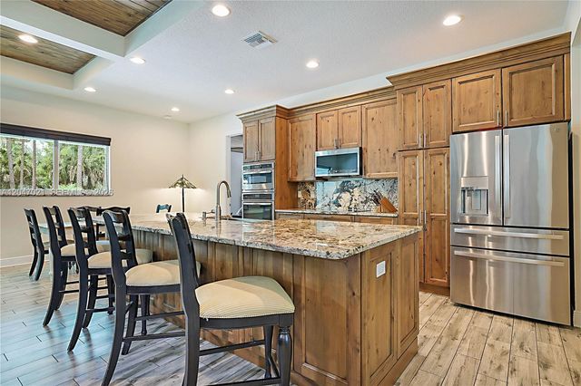 12127 N 154th Road N, Jupiter, FL 33478
