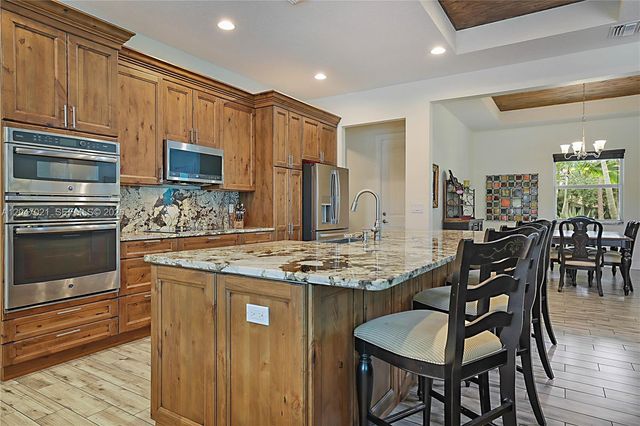 12127 N 154th Road N, Jupiter, FL 33478
