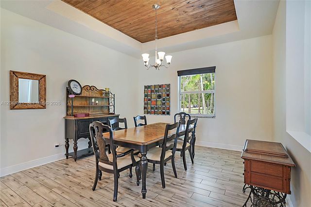 12127 N 154th Road N, Jupiter, FL 33478