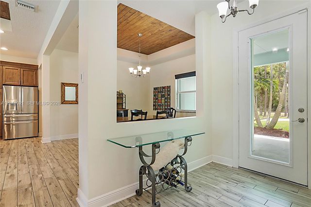 12127 N 154th Road N, Jupiter, FL 33478