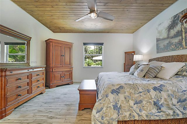 12127 N 154th Road N, Jupiter, FL 33478