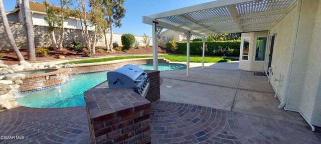 748 Azure Hills Drive, Simi Valley, CA 93065