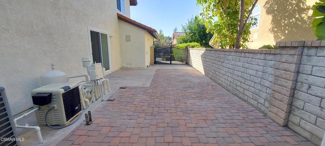 748 Azure Hills Drive, Simi Valley, CA 93065