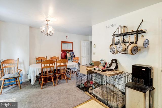433 CROSSWINDS DR, Lititz, PA 17543