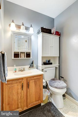 433 CROSSWINDS DR, Lititz, PA 17543