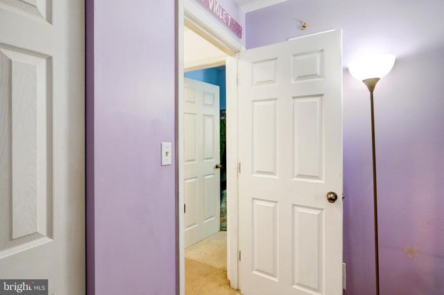 433 CROSSWINDS DR, Lititz, PA 17543