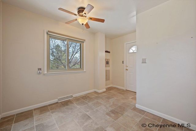 2418 S 5TH AVE, Cheyenne, WY 82007