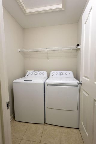 1145 Appian Crossing Way 102, Lexington, KY 40517