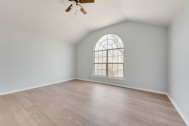 349 Pebblebrook Lane, Glenn Heights, TX 75154