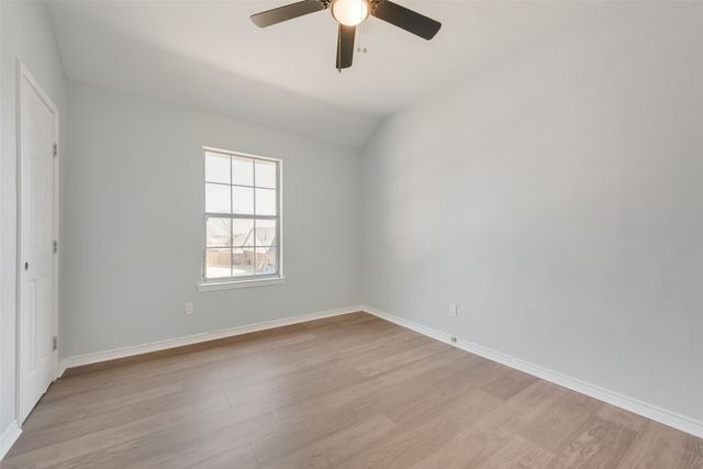 349 Pebblebrook Lane, Glenn Heights, TX 75154