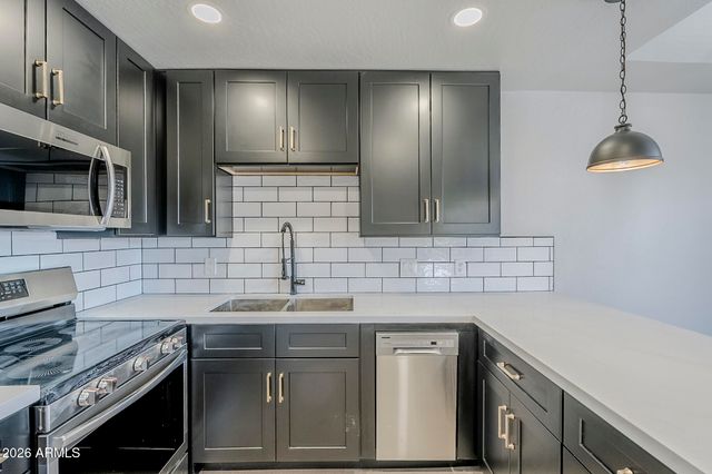 2959 N 68TH Place 217, Scottsdale, AZ 85251