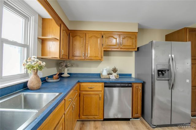 27 Adlon Place, Cheektowaga, NY 14225