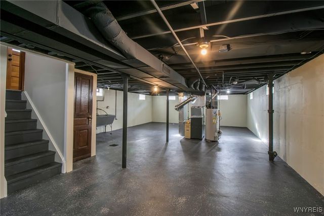 27 Adlon Place, Cheektowaga, NY 14225