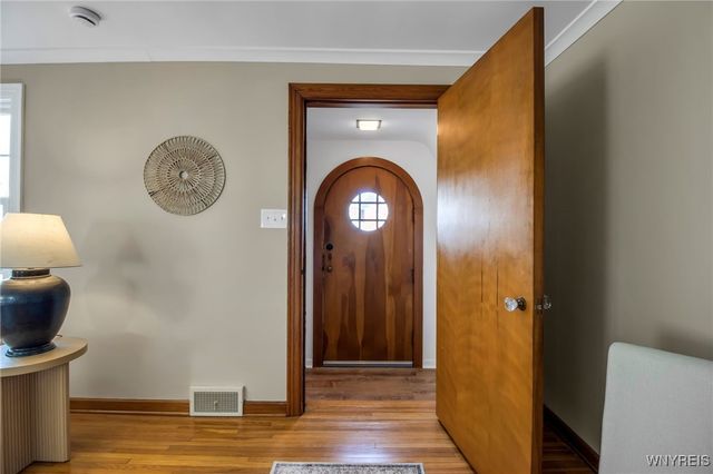 27 Adlon Place, Cheektowaga, NY 14225