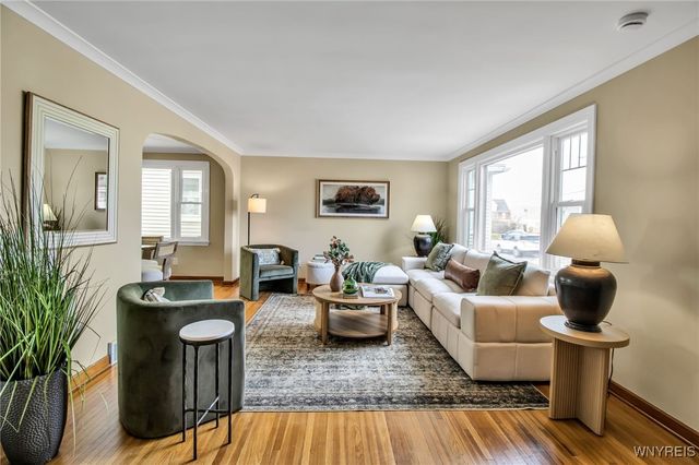 27 Adlon Place, Cheektowaga, NY 14225