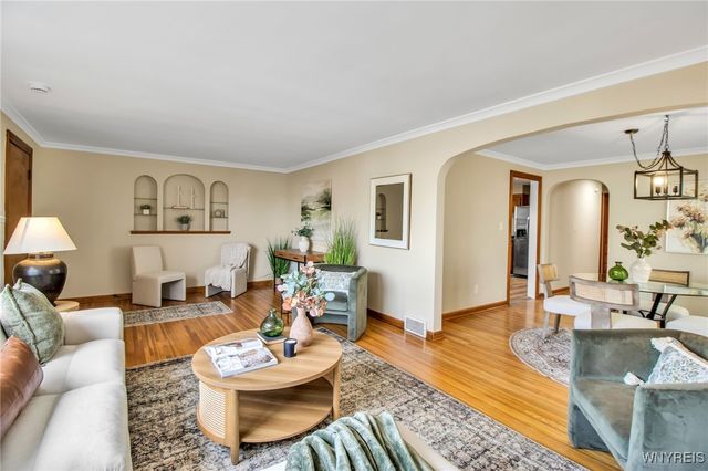 27 Adlon Place, Cheektowaga, NY 14225