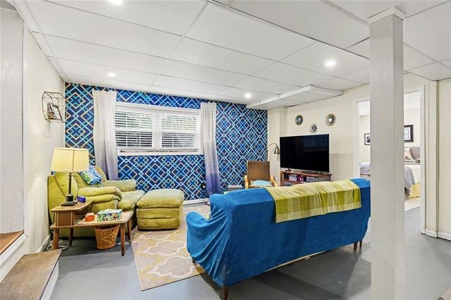 2478 Brookhurst Drive, Atlanta, GA 30338